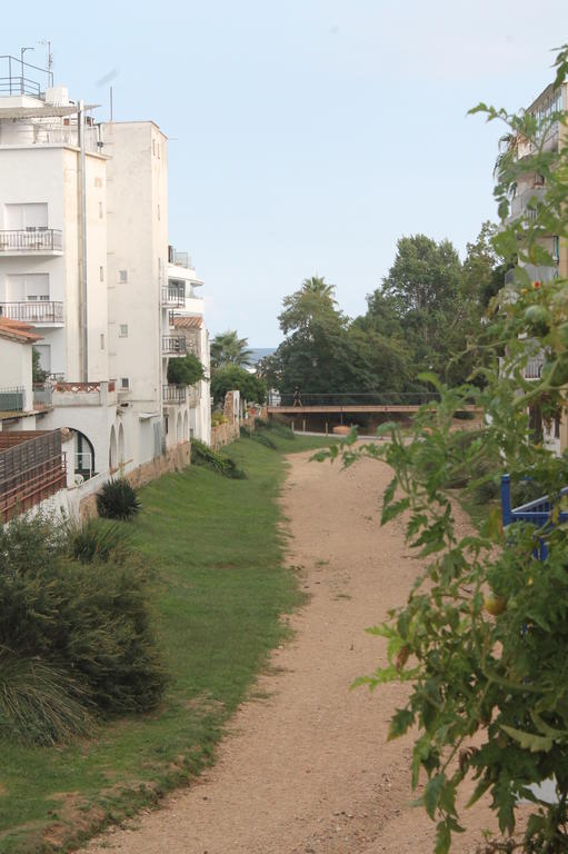 Apartaments Can Claudi Tossa de Mar Luaran gambar