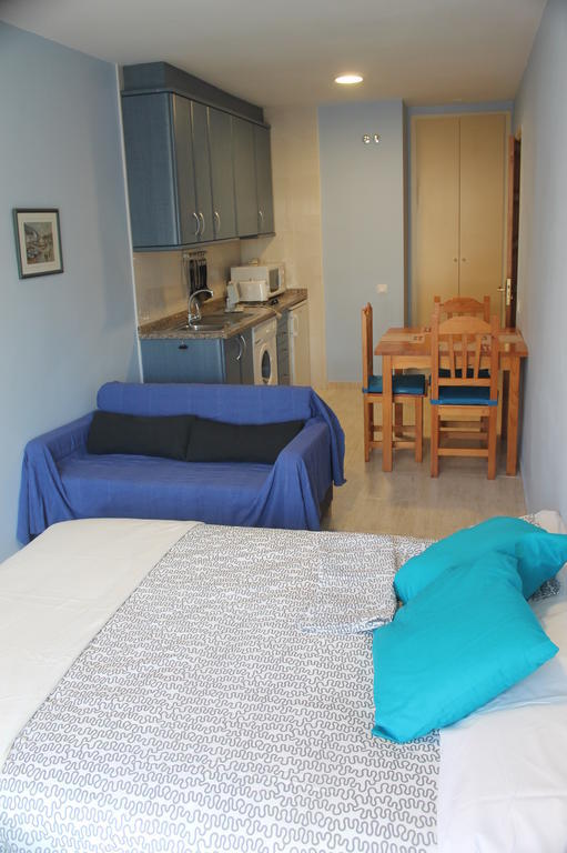 Apartaments Can Claudi Tossa de Mar Bilik gambar